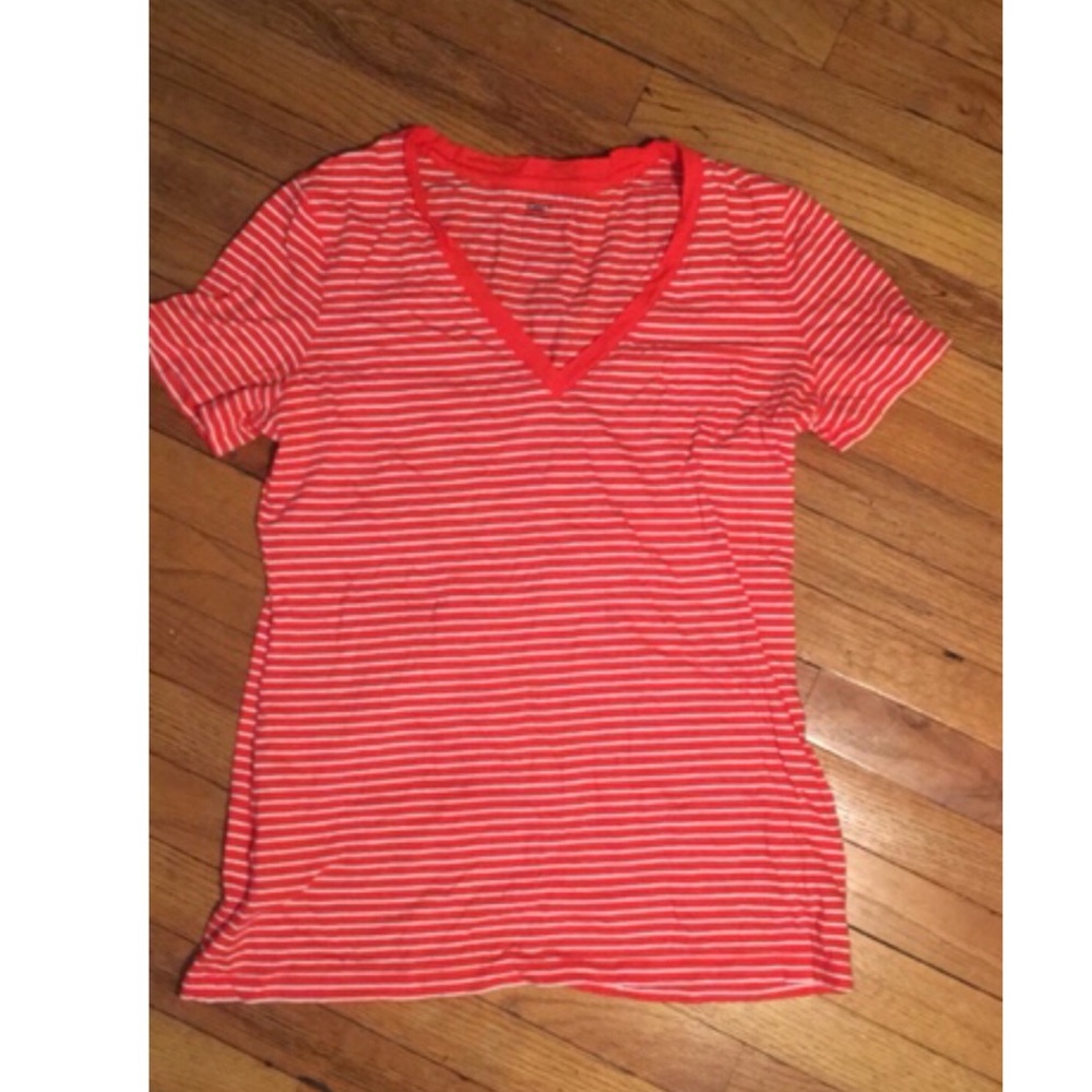 Stripped GAP V-Neck